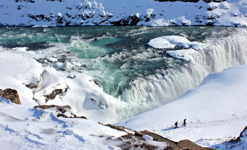 Картинка гюдльфосс +исландия природа реки озера лед люди скалы ледник снег