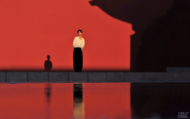 Обои картинки фото мужчины, xiao zhan, рубашка, штаны, стена, бассейн