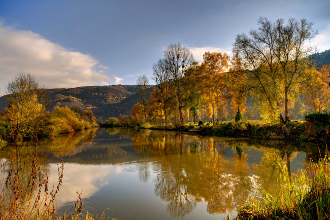 Обои картинки фото германия, нерен, природа, реки, озера, река, осень