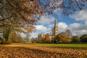 обоя salisbury cathedral, города, - католические соборы,  костелы,  аббатства, простор