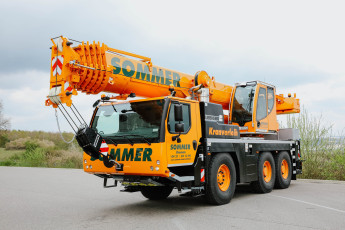 Картинка техника краны liebherr