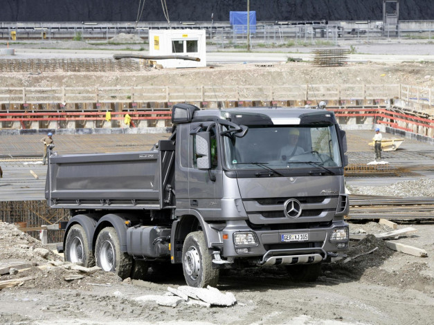 Обои картинки фото автомобили, mercedes, trucks