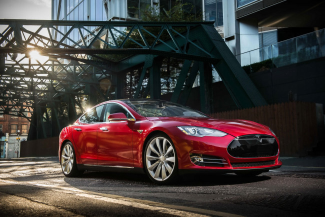 Обои картинки фото 2014 tesla model s, автомобили, tesla, красная