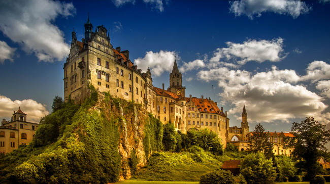 Обои картинки фото замок зигмаринген,  баден-вюртемберг, города, - дворцы,  замки,  крепости, замок, германия