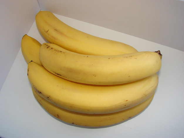 Обои картинки фото еда, бананы