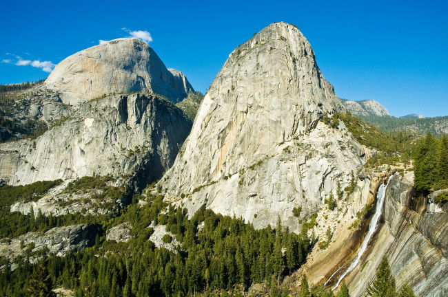 Обои картинки фото yosemite national park california, природа, горы, yosemite, national, park, лес, скала