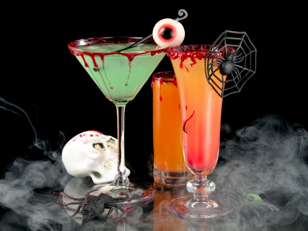 Обои картинки фото праздничные, хэллоуин, череп, бокалы, напитки, паук, паутина