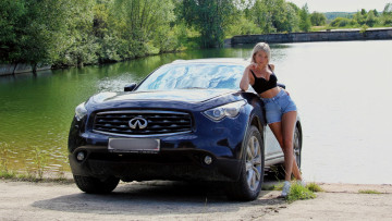 Картинка автомобили -авто+с+девушками infiniti fx