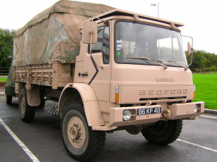 Картинка army rough terrain truck техника военная автомобили bedford mk
