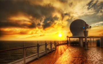Картинка интерьер каюты помещения на корабле круиз солнце палуба лайнер океан
