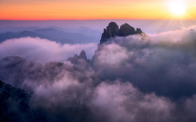 Обои картинки фото природа, горы, облака, закат, аньхой, хуаншань, китай