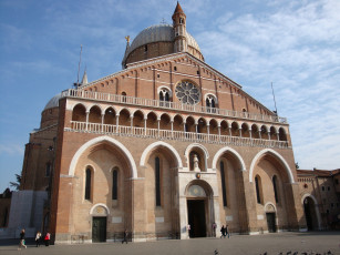 Картинка basilica di sant`antonio города католические соборы костелы аббатства padova