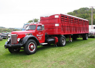 Картинка 1948+international+model+kb-11 автомобили international navistar автобусы грузовые сша бронеавтомобили