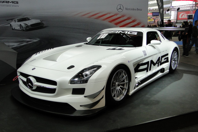 Обои картинки фото sls amg gt3, автомобили, выставки и уличные фото, автобусы, подразделение, двигатели, легковые, mercedes-benz, германия, ag, daimler, грузовики