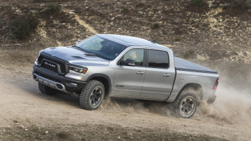 Картинка dodge+ram+1500+rebel+2019 автомобили ram dodge rebel 1500 серебряный 2019 металлик