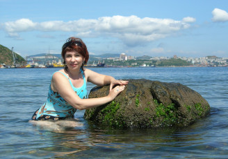 Картинка девушки -unsort+ брюнетки темноволосые поза море шатенка купальник девушка