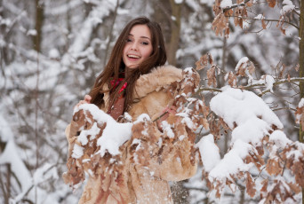 Картинка девушки екатерина+томчук снег