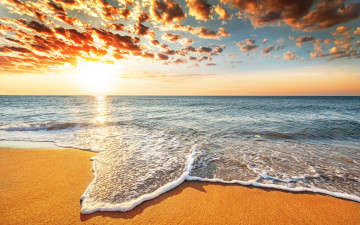 Картинка природа побережье берег море солнце закат облака небо