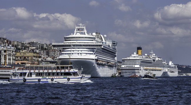 Обои картинки фото istanbul, корабли, лайнеры, круиз, лайнер