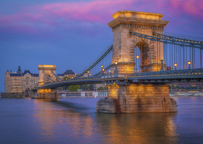 Обои картинки фото chain bridge, города, будапешт , венгрия, мост, огни, ночь
