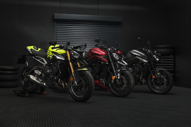 Обои картинки фото мотоциклы, triumph, street, triple, 765, moto2, edition, rs, 2022