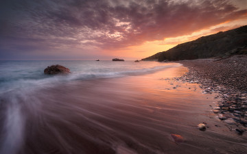 Картинка природа побережье океан закат камни скалы пейзаж