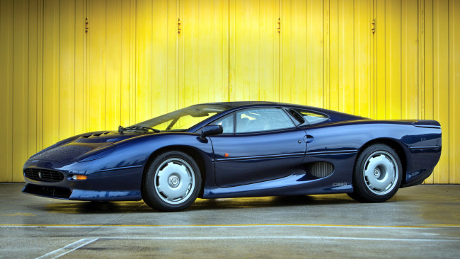 Обои картинки фото jaguar, xj, 220, автомобили, великобритания, land, rover, ltd