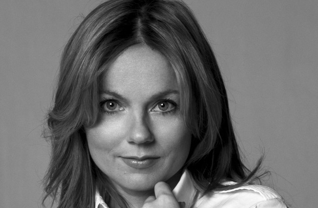 Обои картинки фото geri, halliwell, музыка, автор, песен, великобритания, модель, певица