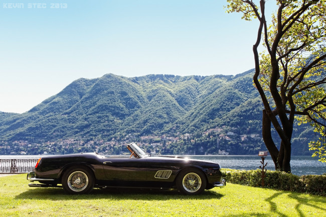 Обои картинки фото ferrari, 250, gt, swb, california, 1961, автомобили, lake, como, italy, lombardy, ретро, озеро, комо, италия
