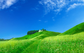 Картинка природа луга лето холмы зелень трава церковь деревья роща тропинки облака