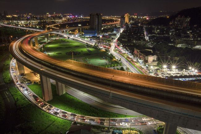 Обои картинки фото taipei city, города, тайбэй , тайвань,  китай, эстакада, ночь