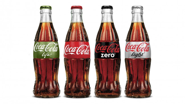 Обои картинки фото бренды, coca-cola, напиток, бутылки