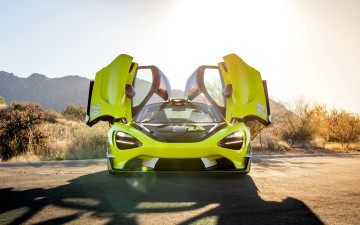 обоя mclaren 720s, автомобили, mclaren, желтый, тень, горы