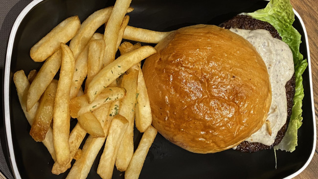 Обои картинки фото еда, бутерброды,  гамбургеры,  канапе, гамбургер, картофель, фри