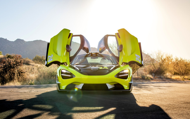 Обои картинки фото mclaren 720s, автомобили, mclaren, желтый, тень, горы