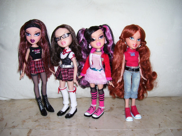 Обои картинки фото разное, bratz, куклы