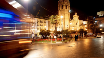 Картинка города валенсия+ испании улица вечер огни