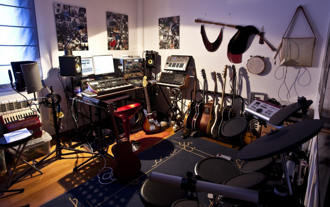 Обои картинки фото музыка, -музыкальные инструменты, гитара, комната