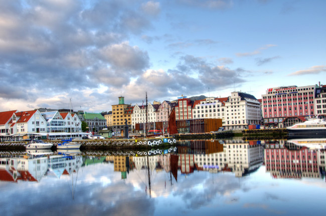Обои картинки фото норвегия, берген, города, улицы, площади, набережные, река, набережная