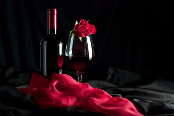 Картинка еда напитки +вино бокал роза вино бутылка