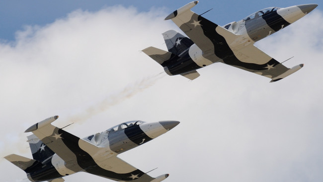 Обои картинки фото авиация, боевые самолёты, истребители, небо, боевое, звено, военная