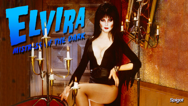 Обои картинки фото кино фильмы, elvira,  mistress of the dark, эльвира, свечи, дверь