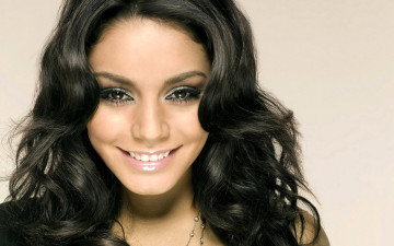 обоя девушки, vanessa hudgens, актриса, шатенка, лицо