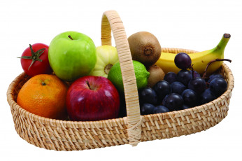 Картинка еда фрукты овощи вместе корзинка фруткты помидоры яблоко апельсин банан виноград киви лайм кабачок красный жёлтый зелёный