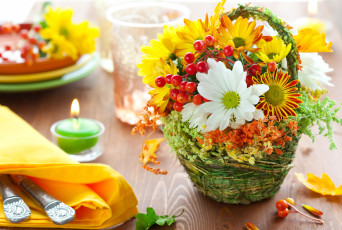 Картинка цветы букеты композиции хризантемы корзинка сервировка