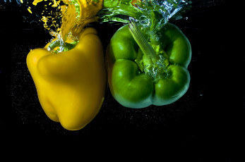 обоя еда, перец, желтый, овощи, вода, зеленый