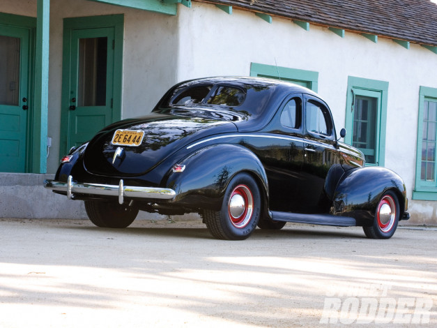 Обои картинки фото 1940, ford, deluxe, coupe, автомобили, custom, classic, car
