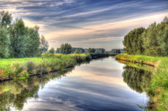 Обои картинки фото бельгия, фландрия, природа, реки, озера, река, трава, лес, облака