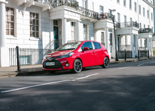 Картинка автомобили toyota 2014г uk-spec sport yaris