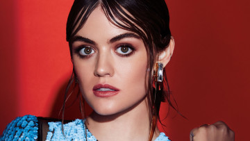 обоя девушки, lucy hale, макияж, серьги